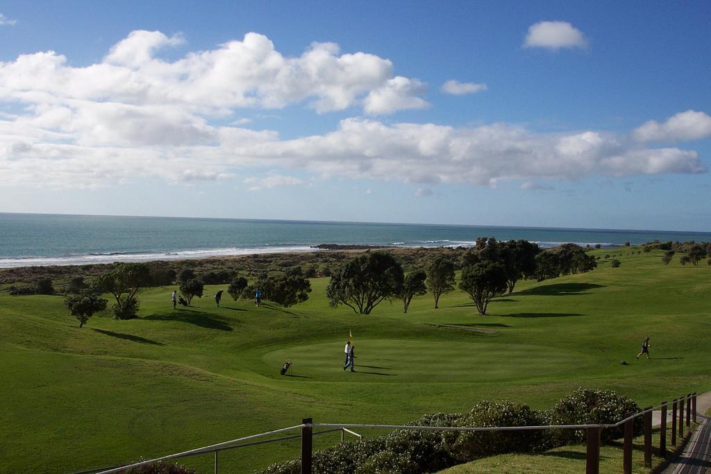ניו פלימות' Fitzroy Beach Holiday Park מראה חיצוני תמונה
